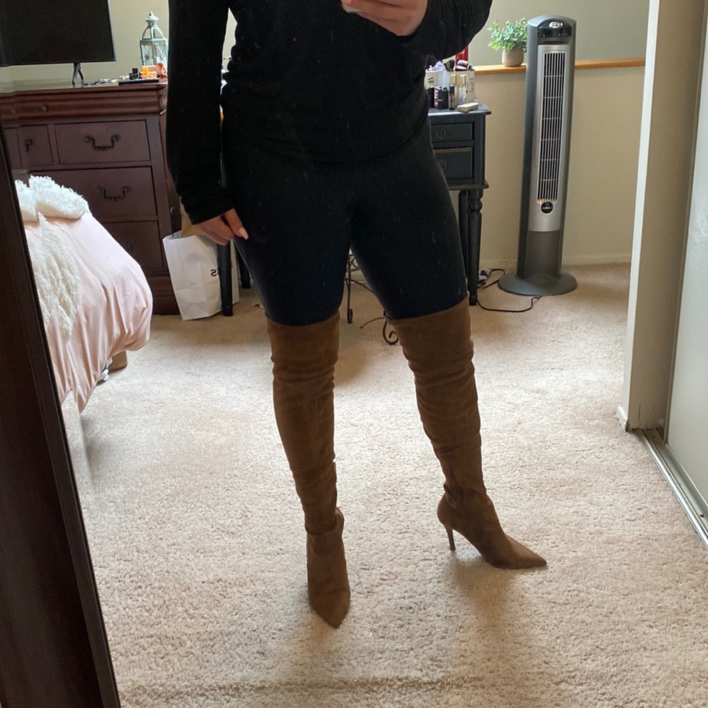 Over the knee Asteille Aldo boots